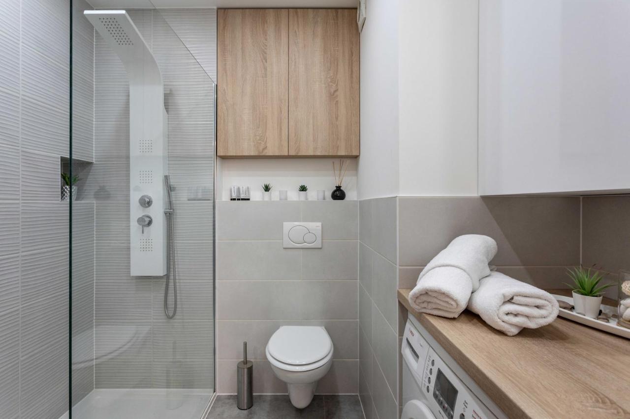 Spacious Apartment In Radnicka Business Zone - Free Parking Zagreb Exterior photo